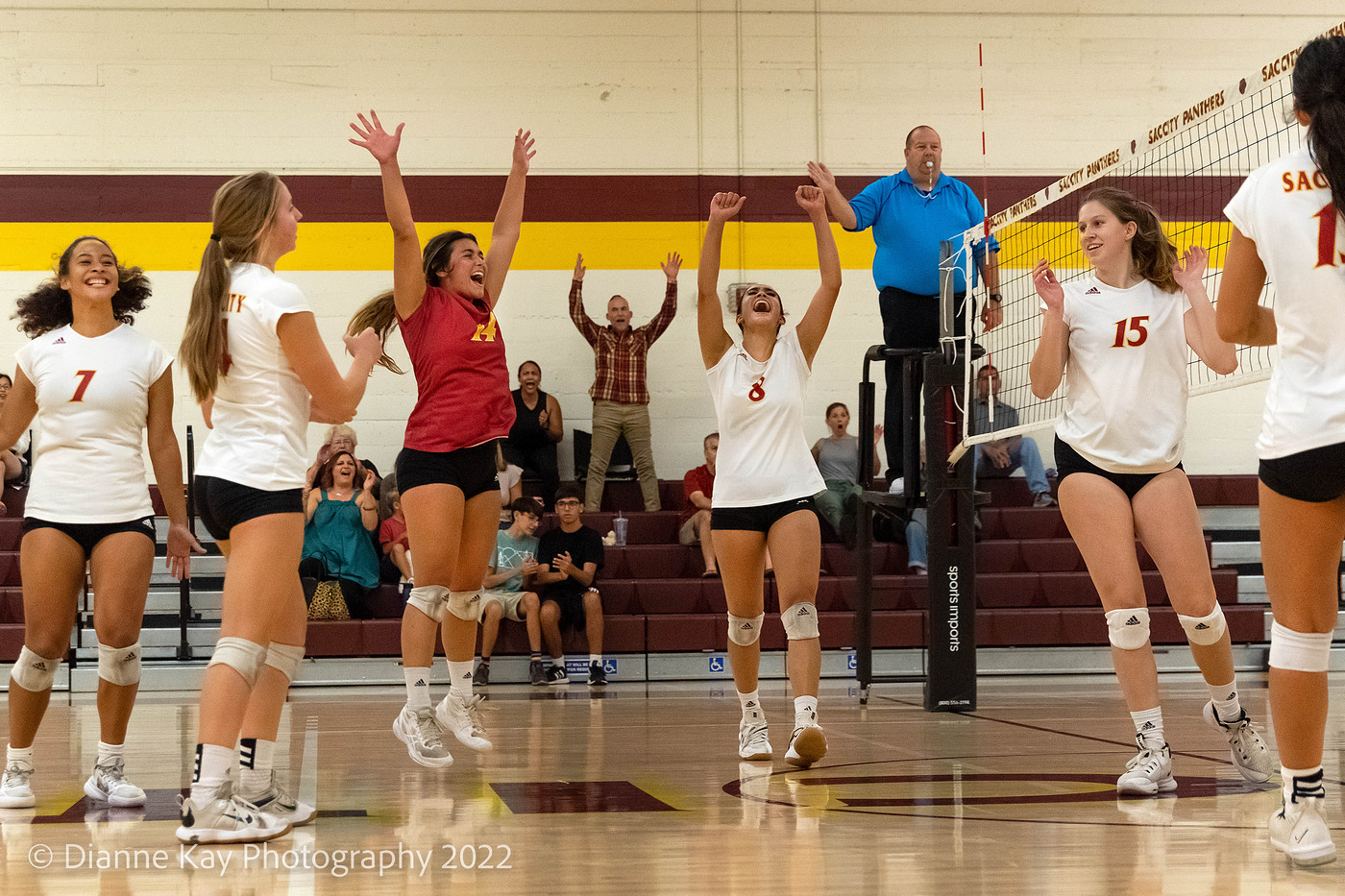 Sac City goes the distance on Friday and comes away with a 3-2 (25-22, 15-25, 25-14, 15-25, 16-14) win over the Falcons