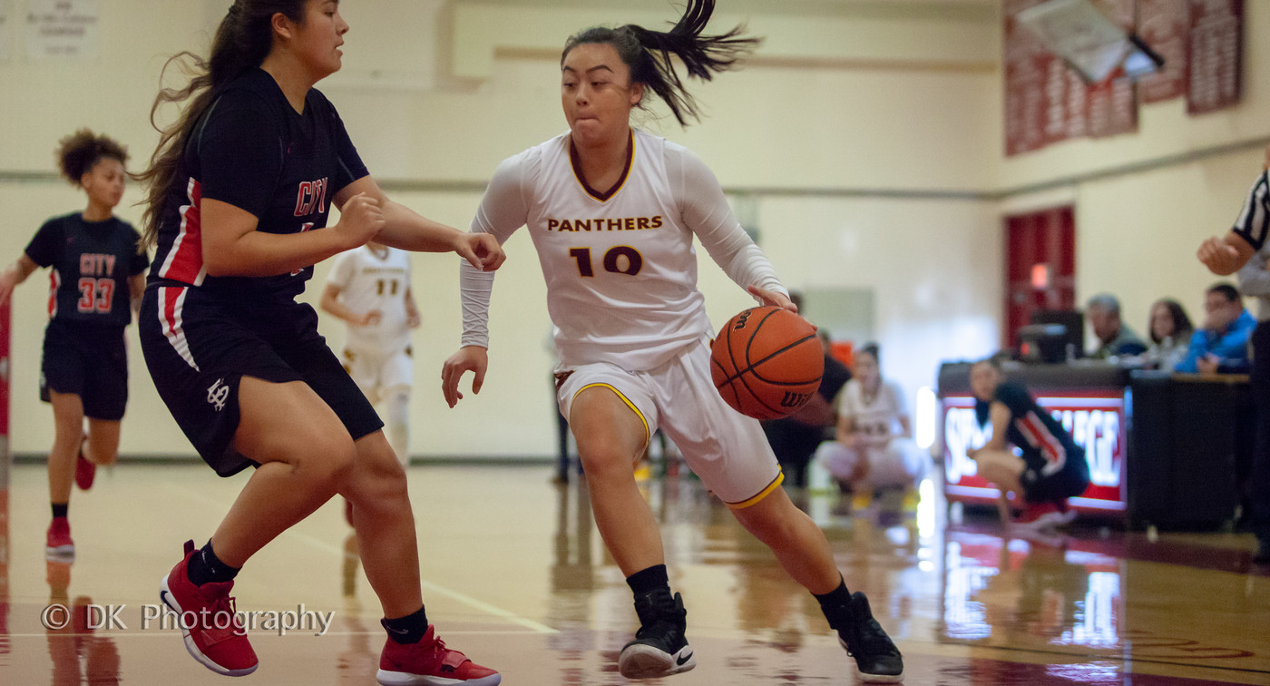 City holds off Mt. San Antonio for a 56-54 win; Lauderdale had a game-high 23 points